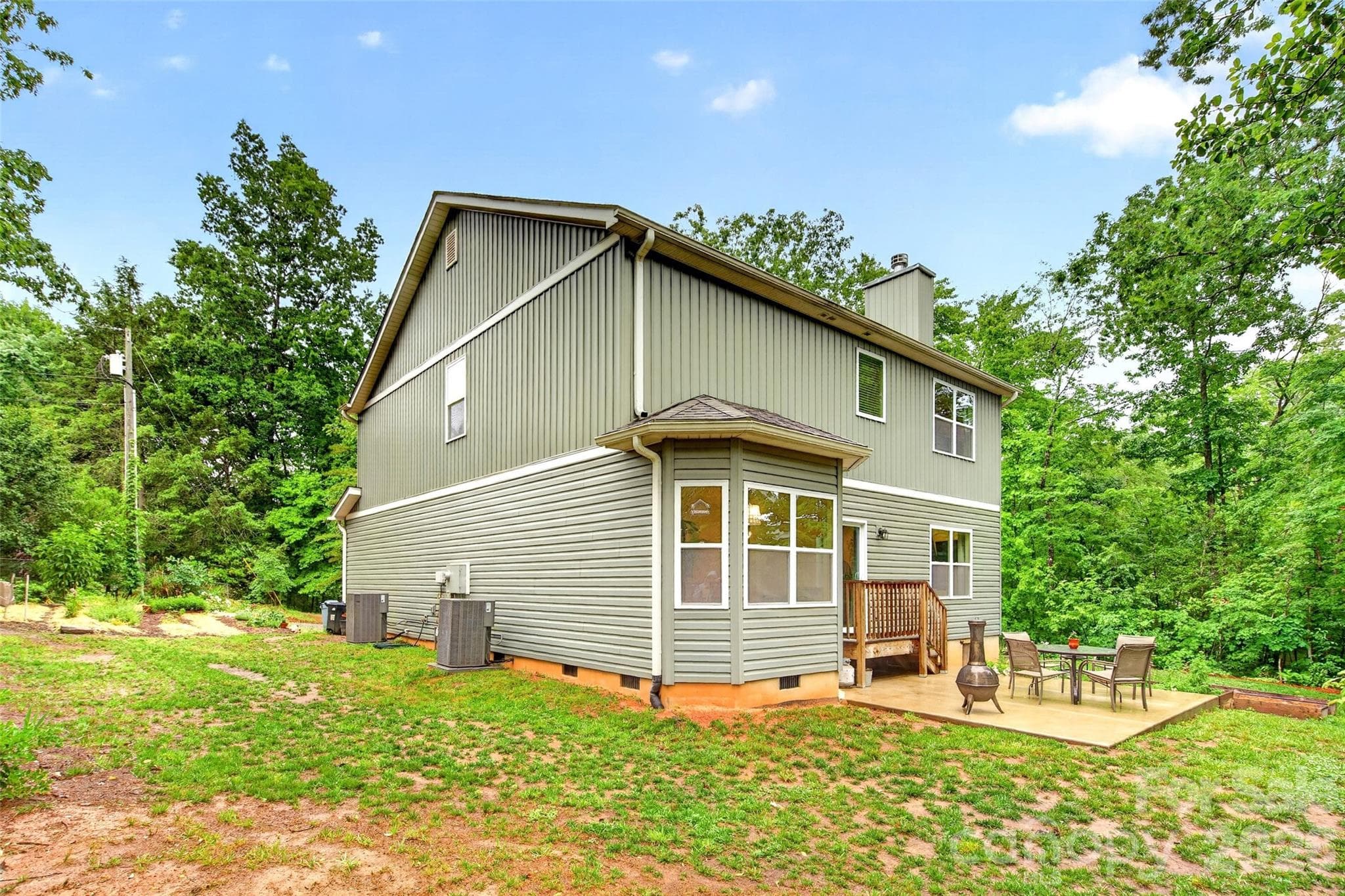 Single Family Residence at Old Fort, photo 9 of 47