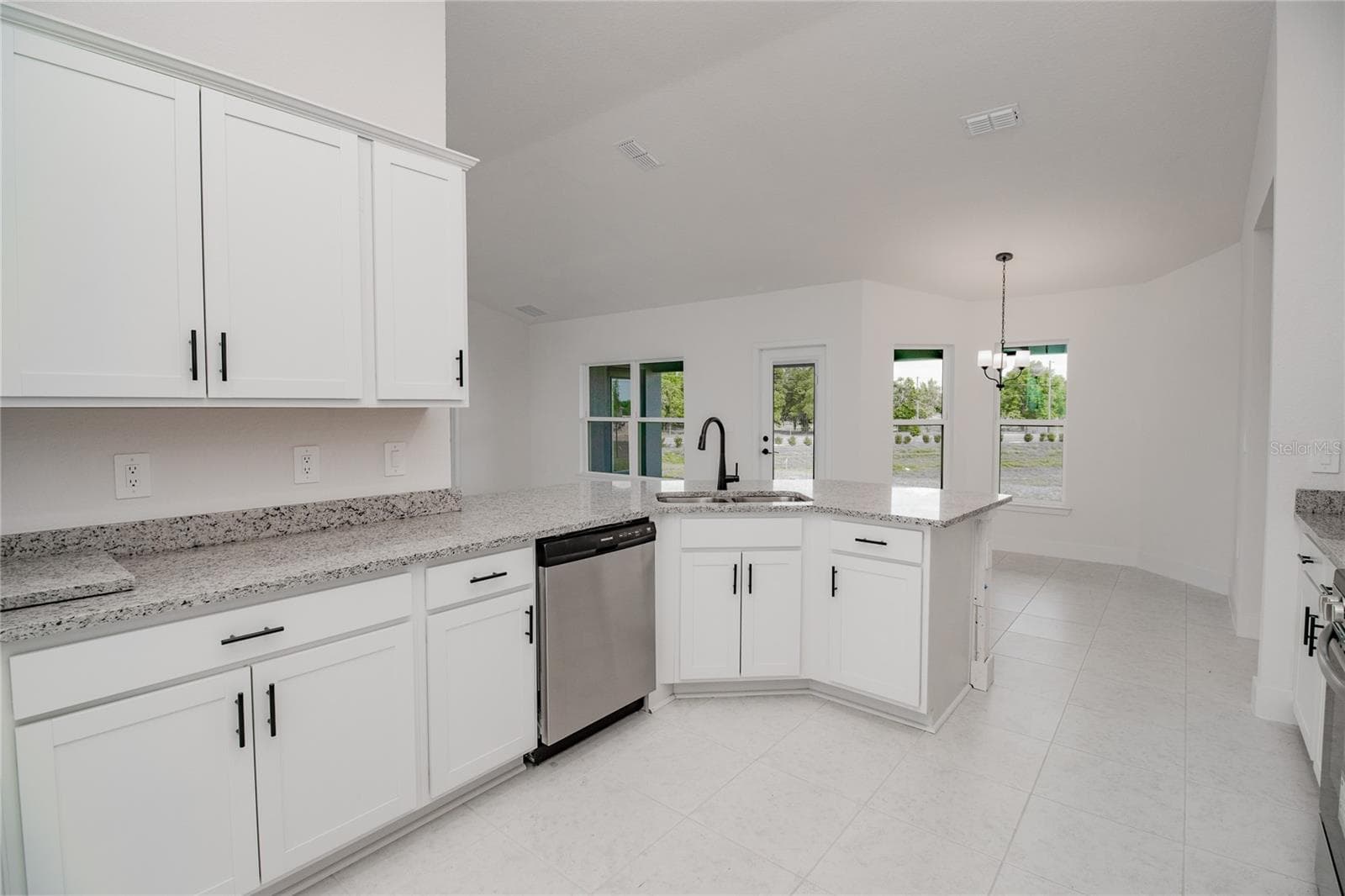 Single Family Residence at 1222 HICKORY NUT DR, LAKE WALES, photo 9 of 28