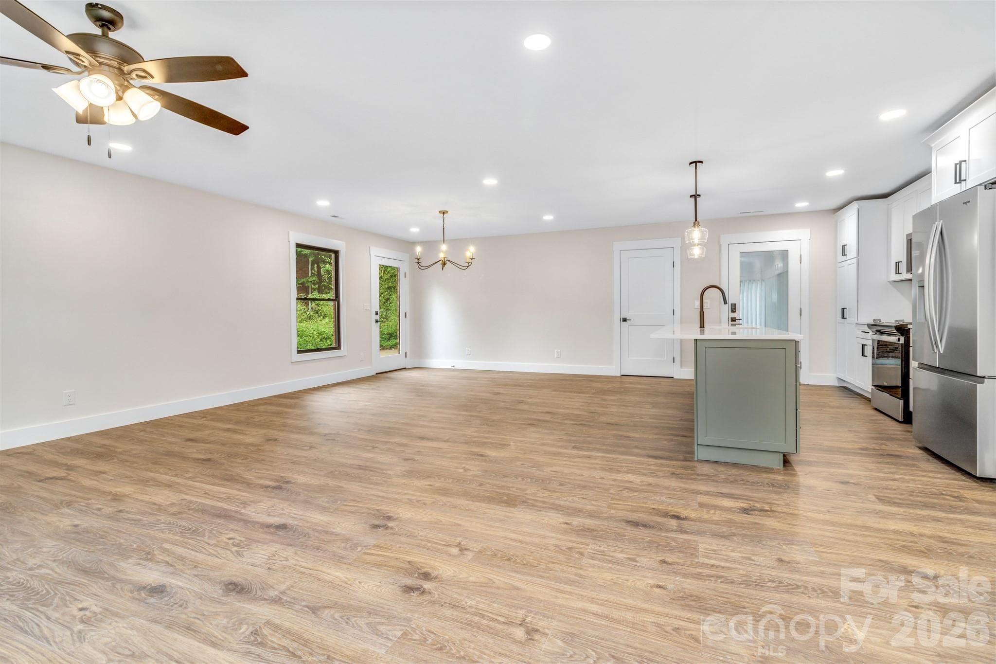 Single Family Residence at Asheville, photo 4 of 45