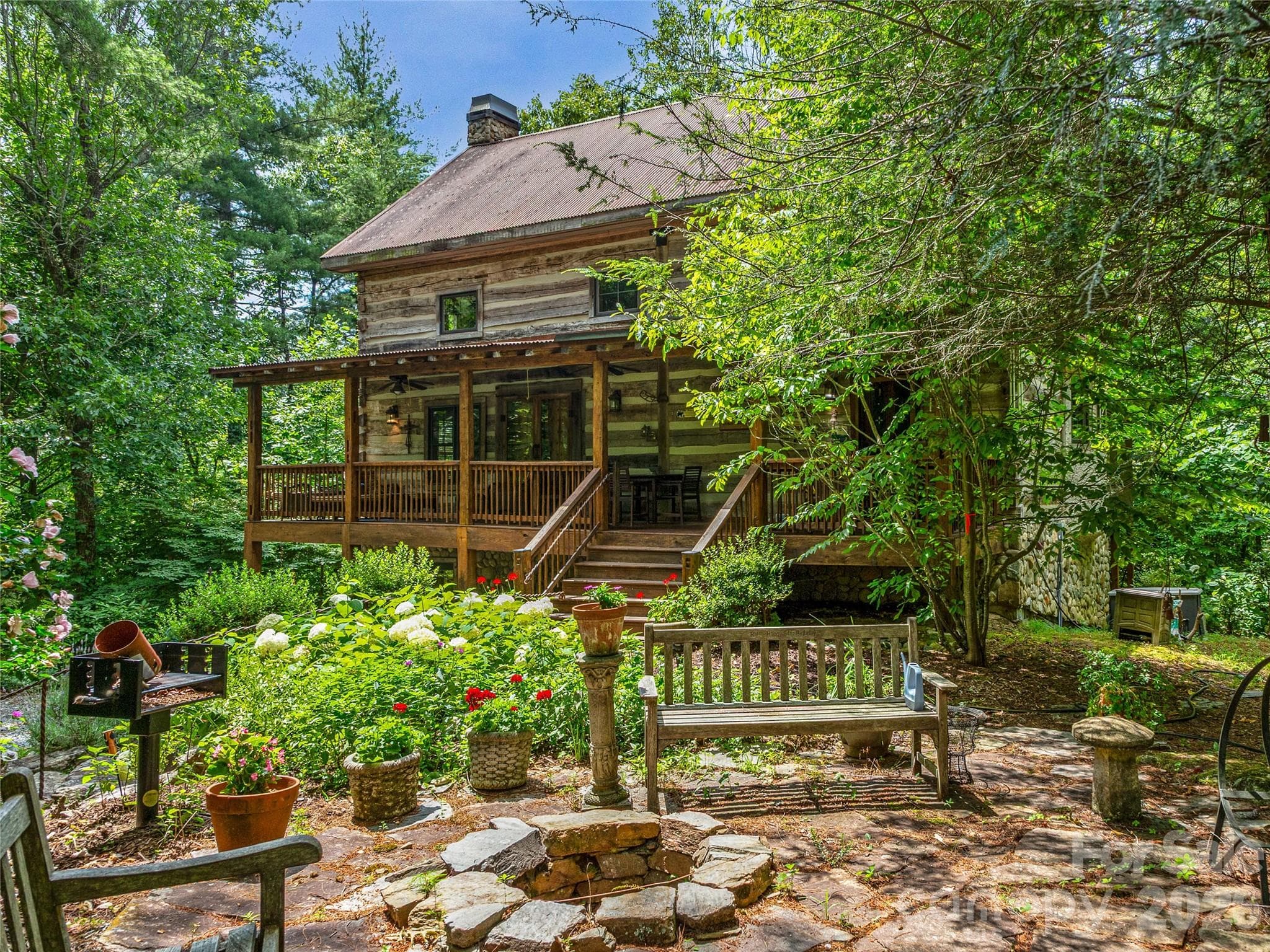 Single Family Residence at 69 Dogwood Branch Lane, Zirconia, photo 4 of 48