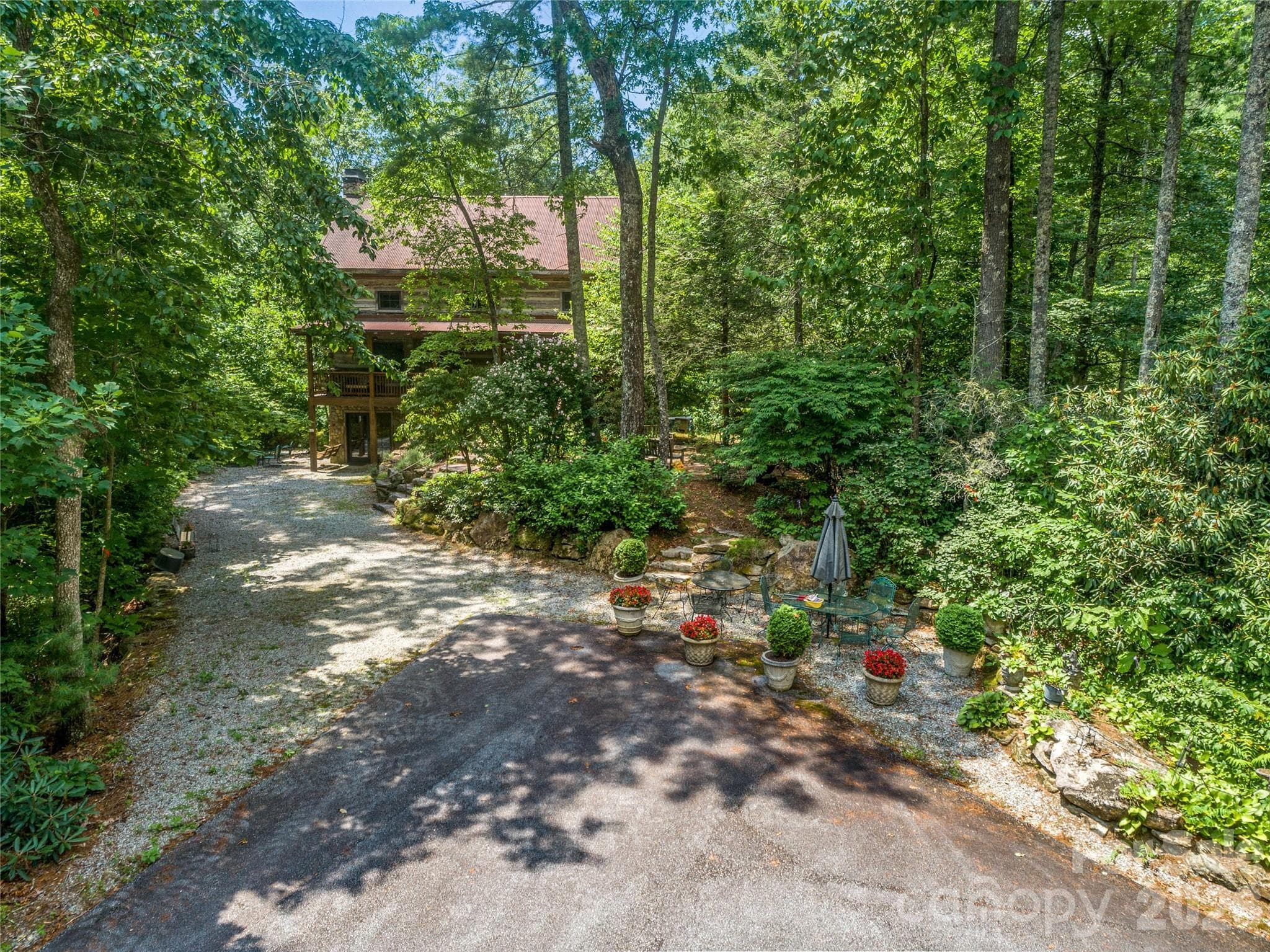 Single Family Residence at 69 Dogwood Branch Lane, Zirconia, photo 6 of 48