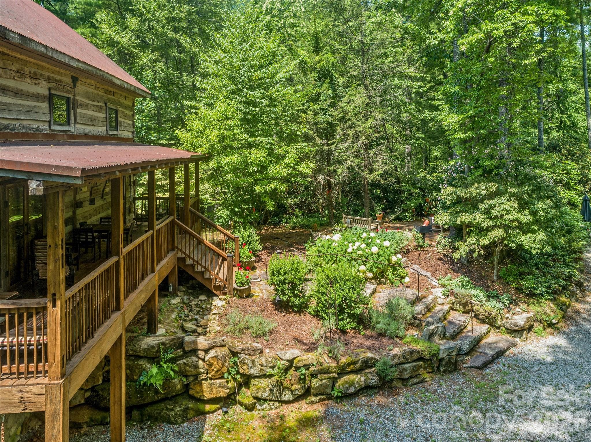 Single Family Residence at 69 Dogwood Branch Lane, Zirconia, photo 11 of 48