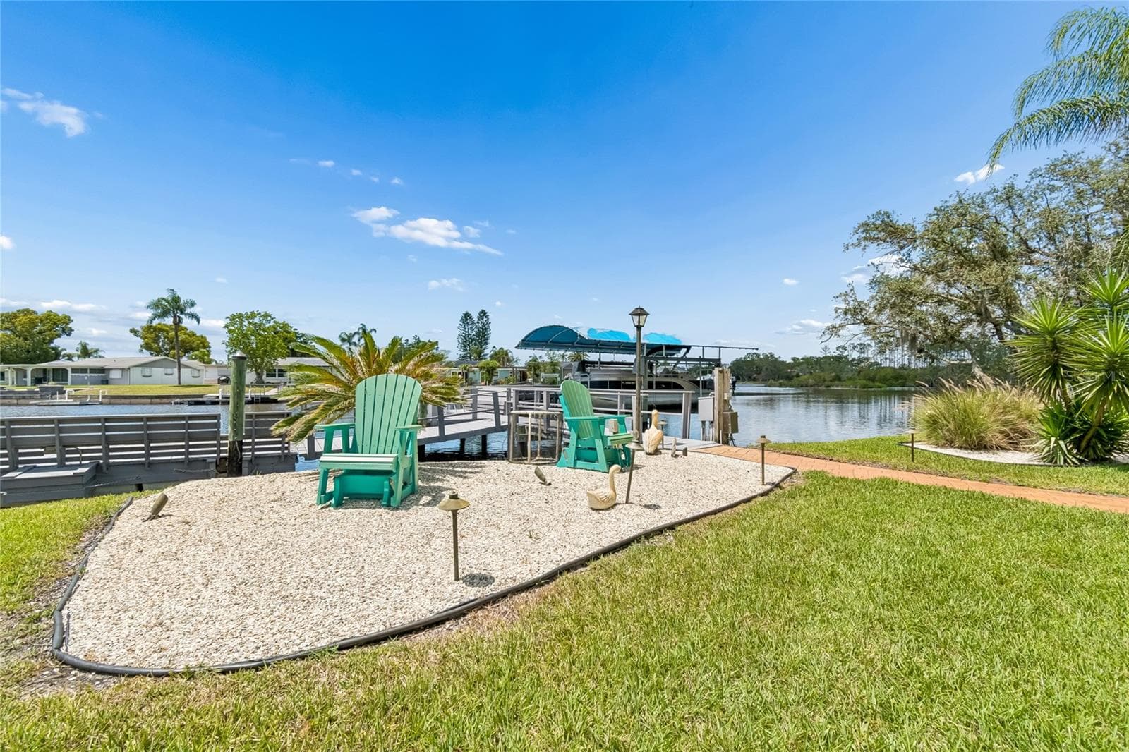 Single Family Residence at 5851 CACHETTE DE RIVIERA CT, NEW PORT RICHEY, photo 70 of 84
