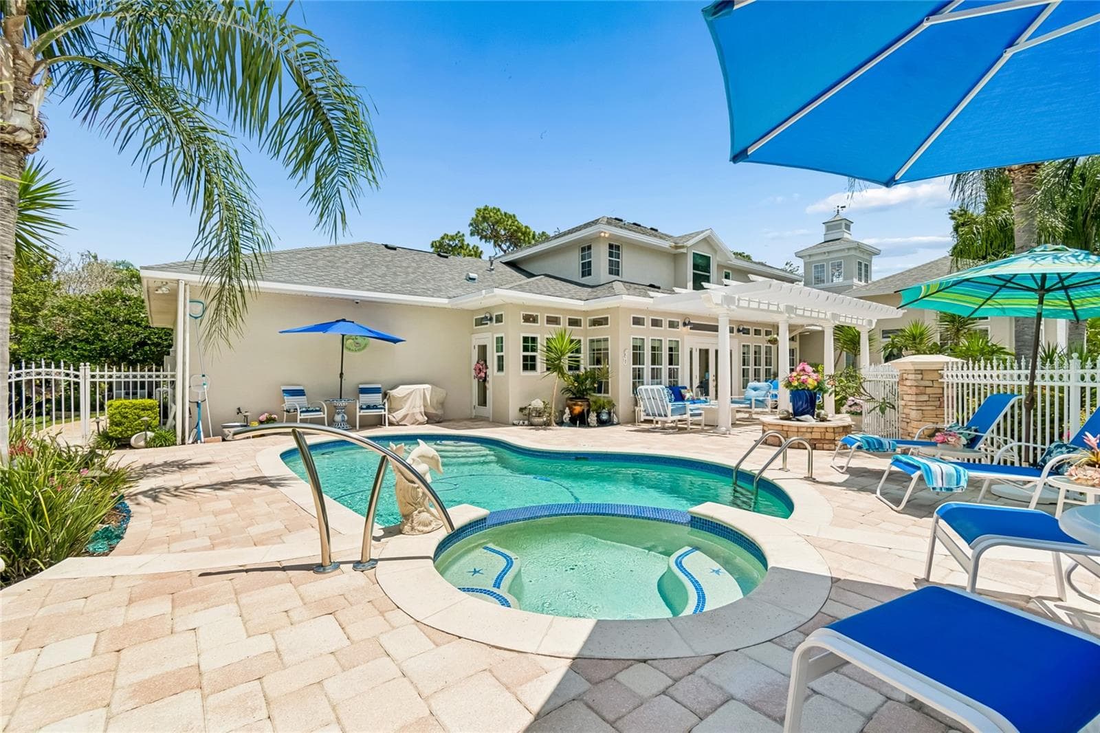 Single Family Residence at 5851 CACHETTE DE RIVIERA CT, NEW PORT RICHEY, photo 72 of 84