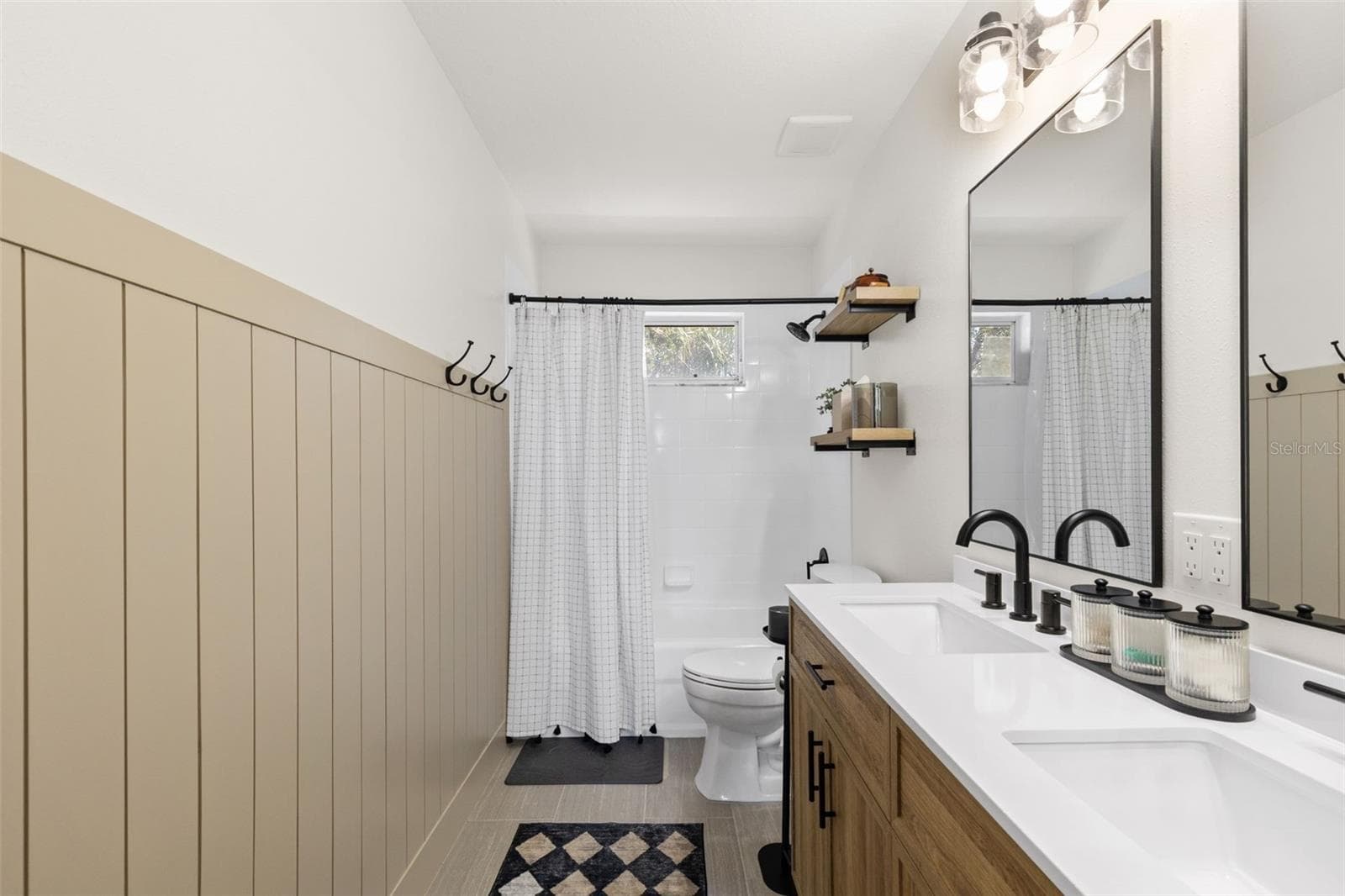 Single Family Residence at 16127 LYTHAM DR, ODESSA, photo 30 of 33