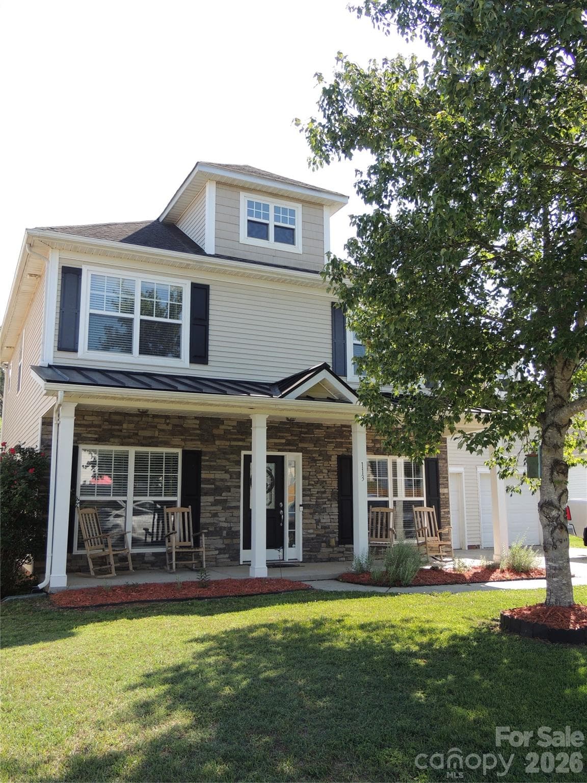 Single Family Residence at 113 Ashton Woods Court, Mount Holly, photo 2 of 26