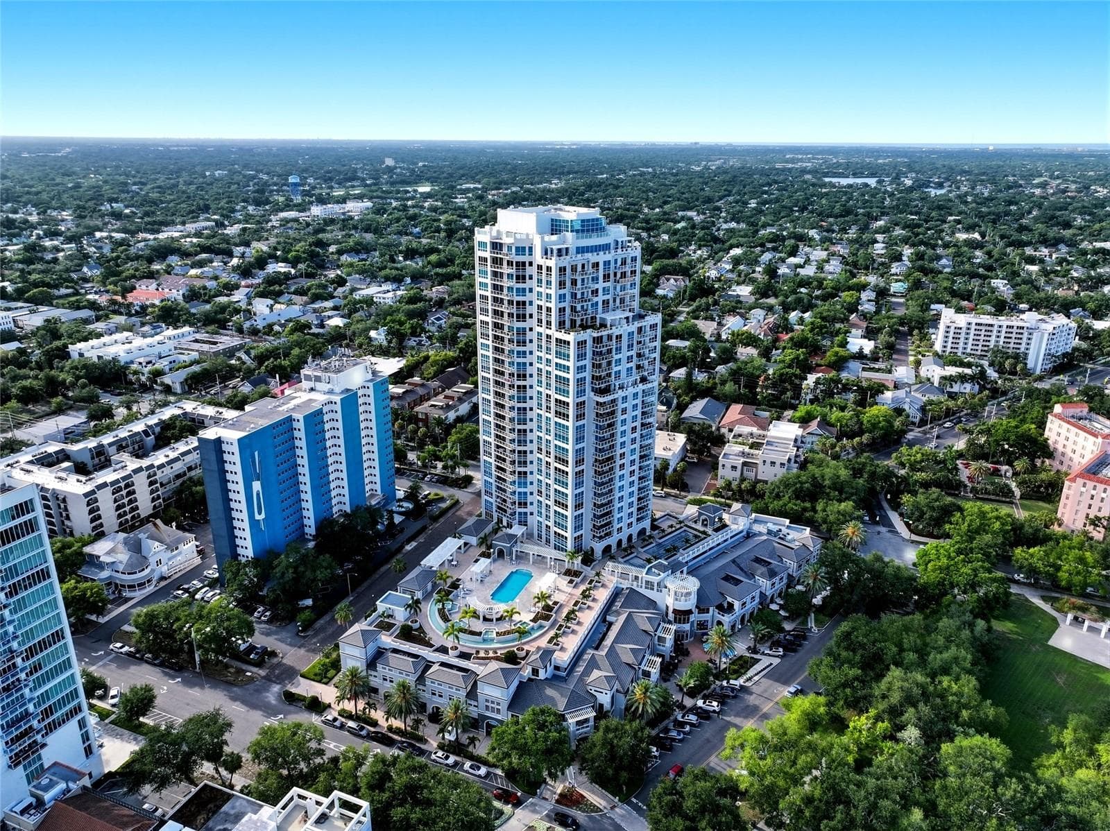 Condominium at 400 BEACH DR NE #401, ST PETERSBURG, photo 33 of 59