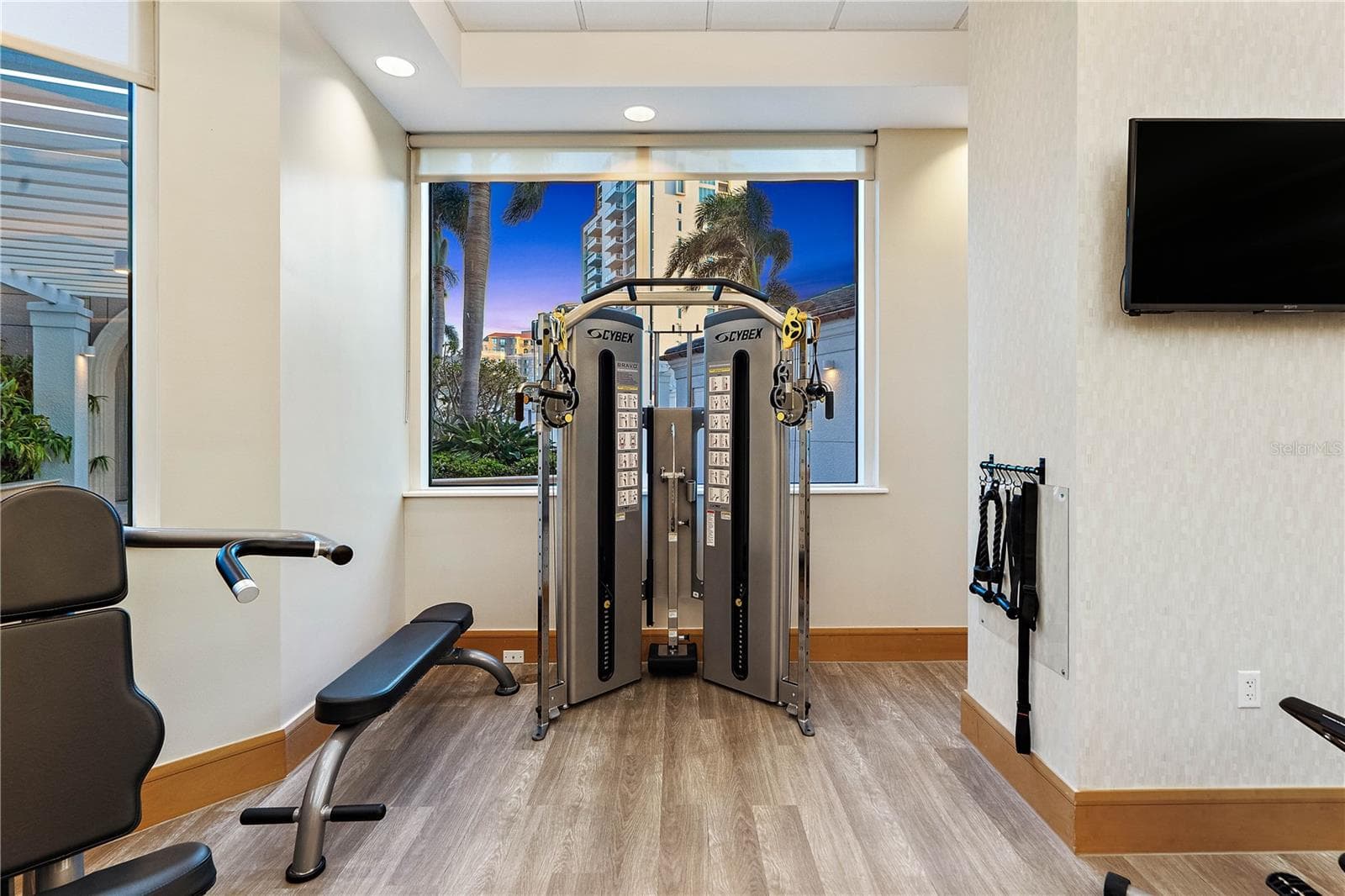 4th floor amenities - ON YOUR FLOOR! - 400 BEACH DR NE #401, ST PETERSBURG
