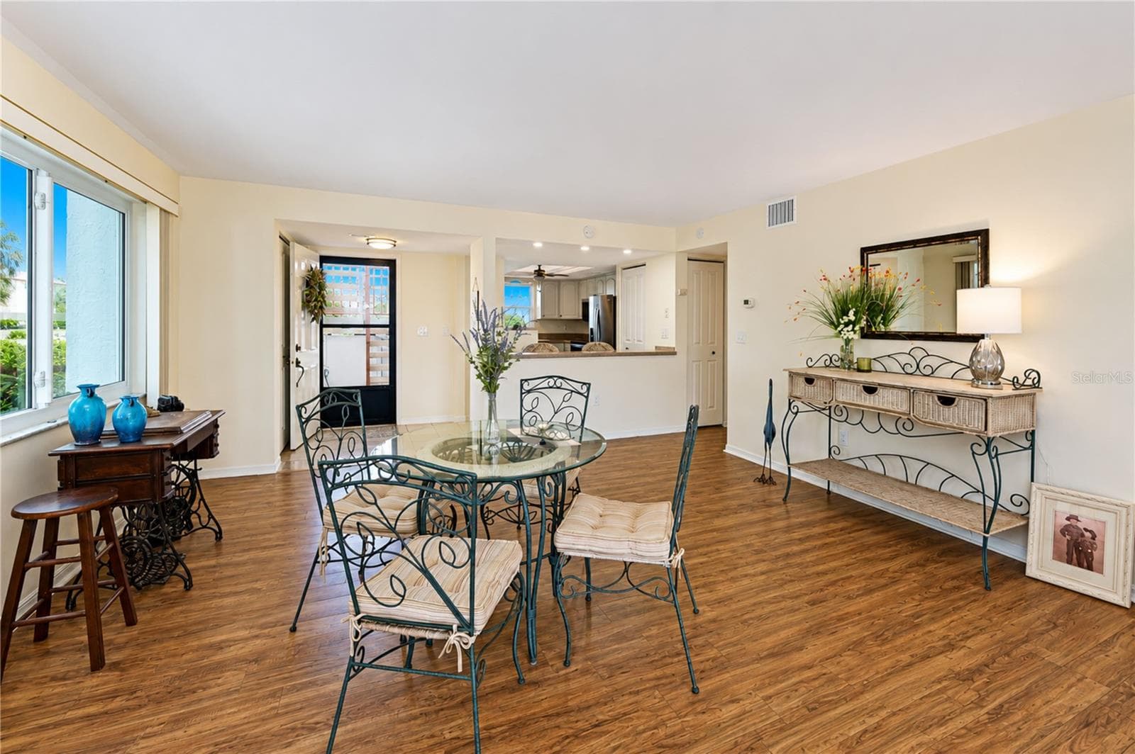 Plenty of room for additional tables for game night - 4853 INDEPENDENCE DR, BRADENTON