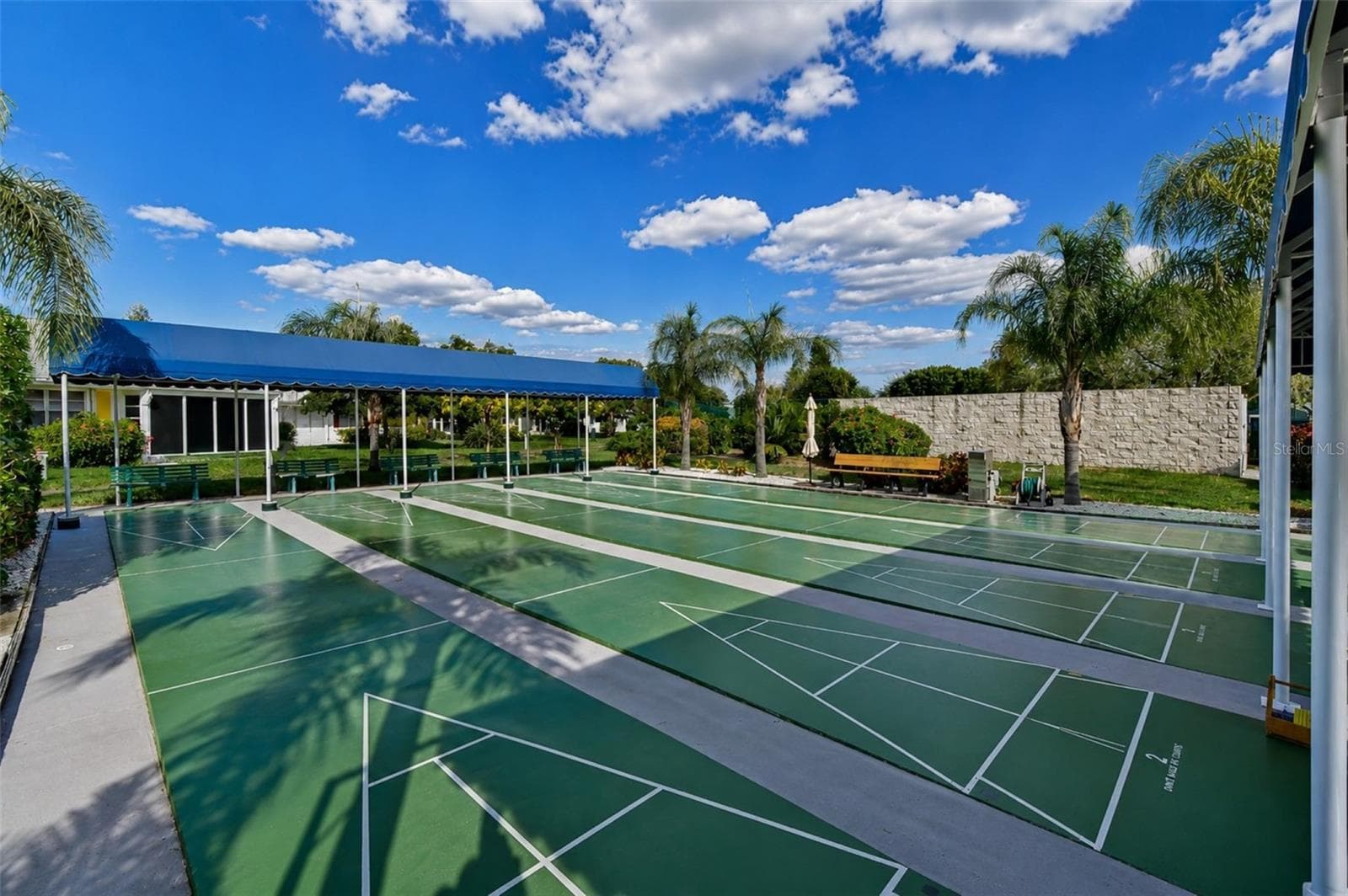 Mt Vernon shuffleboard courts - 4853 INDEPENDENCE DR, BRADENTON