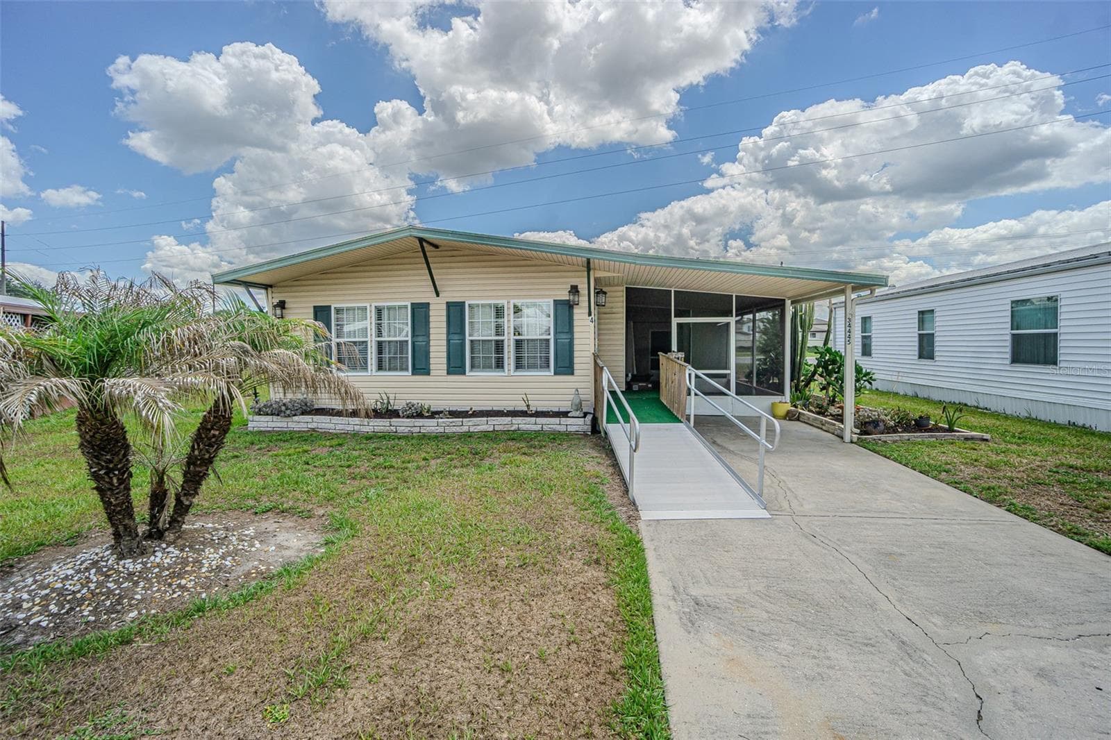 34445 COUNTRYSIDE DR