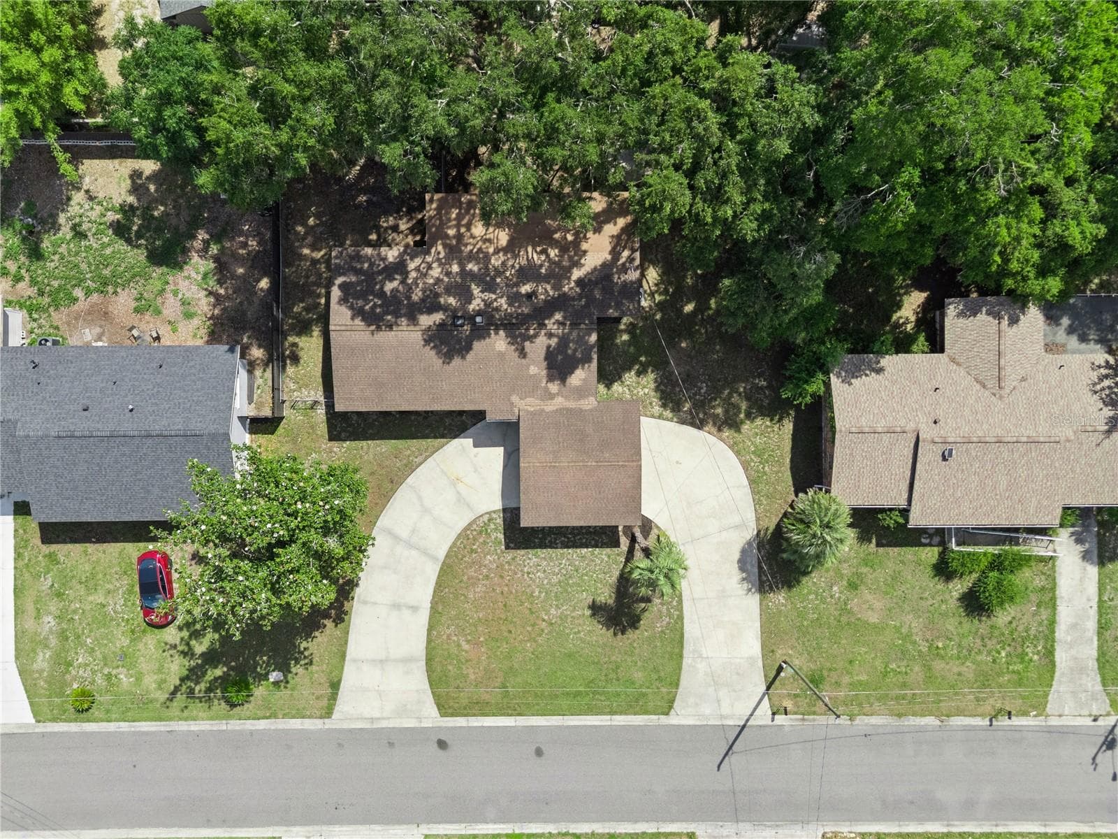 Single Family Residence at 1310 LEE CT, LEESBURG, photo 28 of 37
