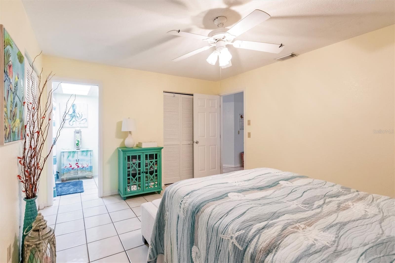 Single Family Residence at 335 HARBOR BLVD, PORT CHARLOTTE, photo 16 of 46