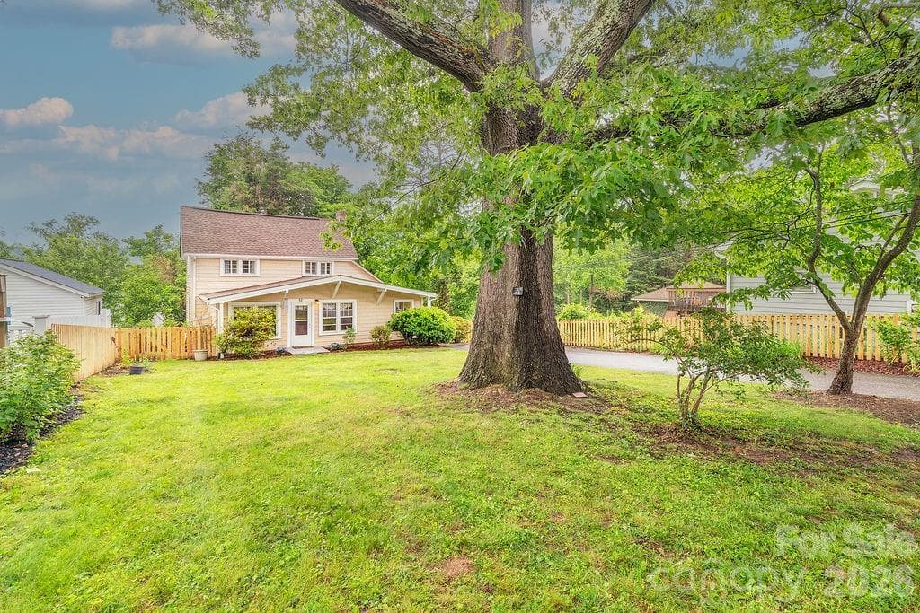 52 Gracelyn Road