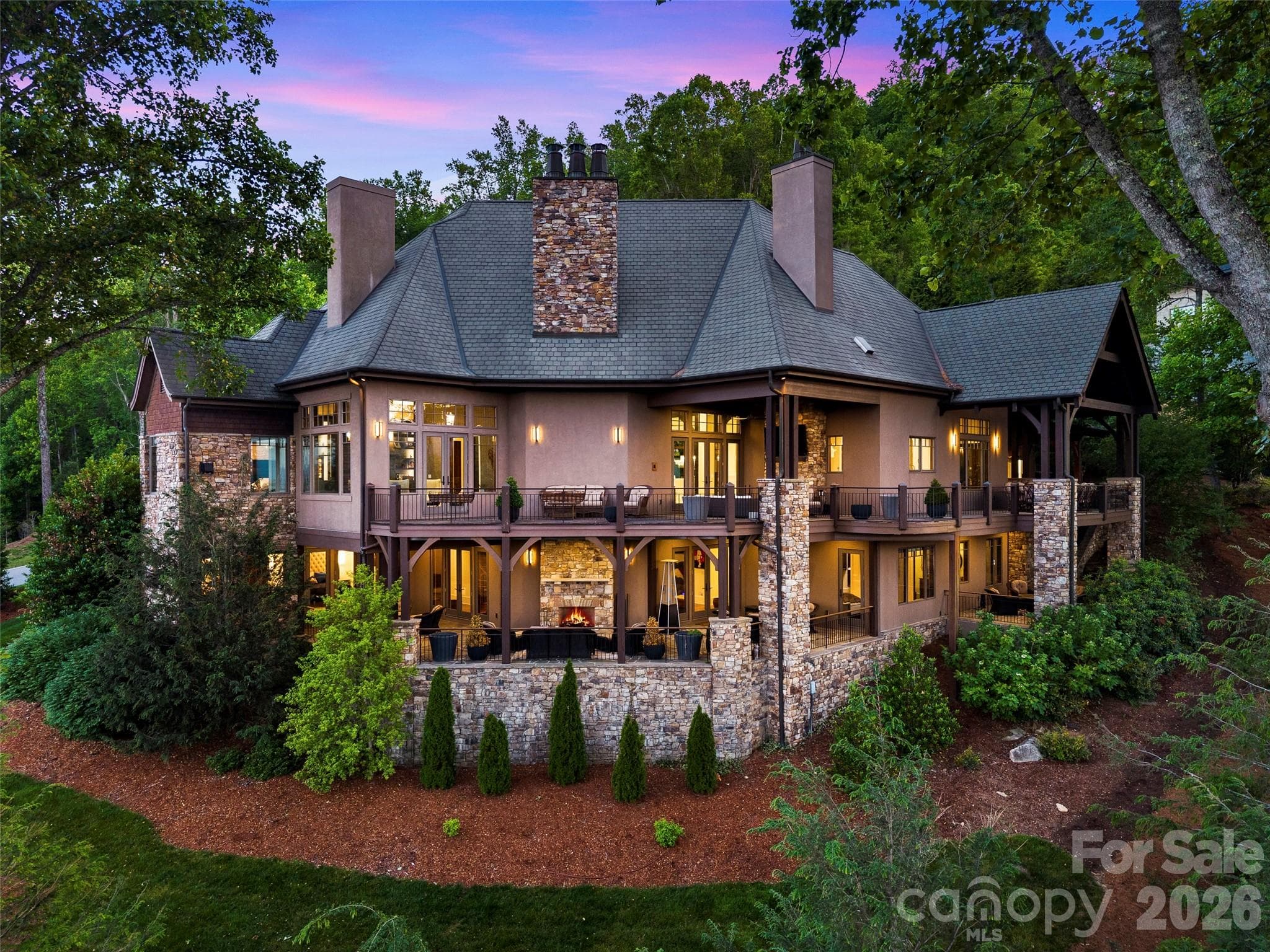 Deck side of the house - Arden