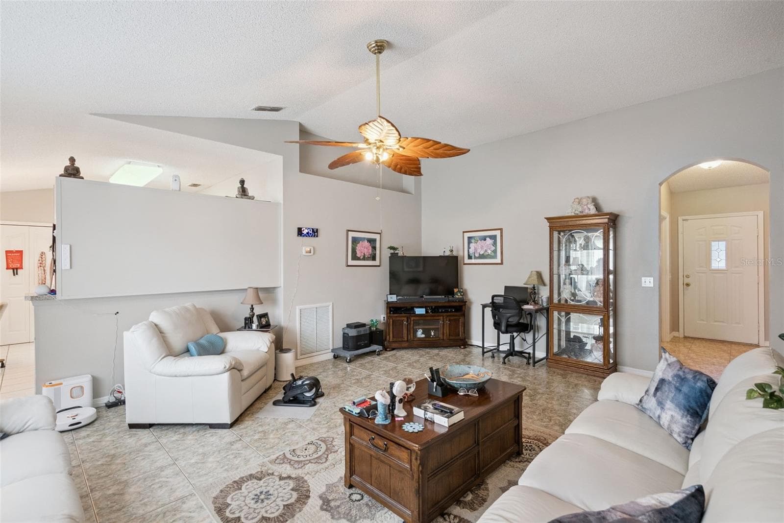 Single Family Residence at 2563 SHEFFIELD DR, DELTONA, photo 3 of 12