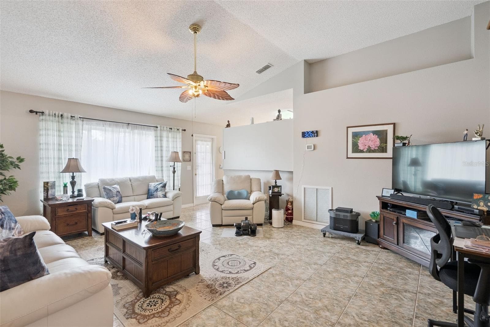 Single Family Residence at 2563 SHEFFIELD DR, DELTONA, photo 5 of 12