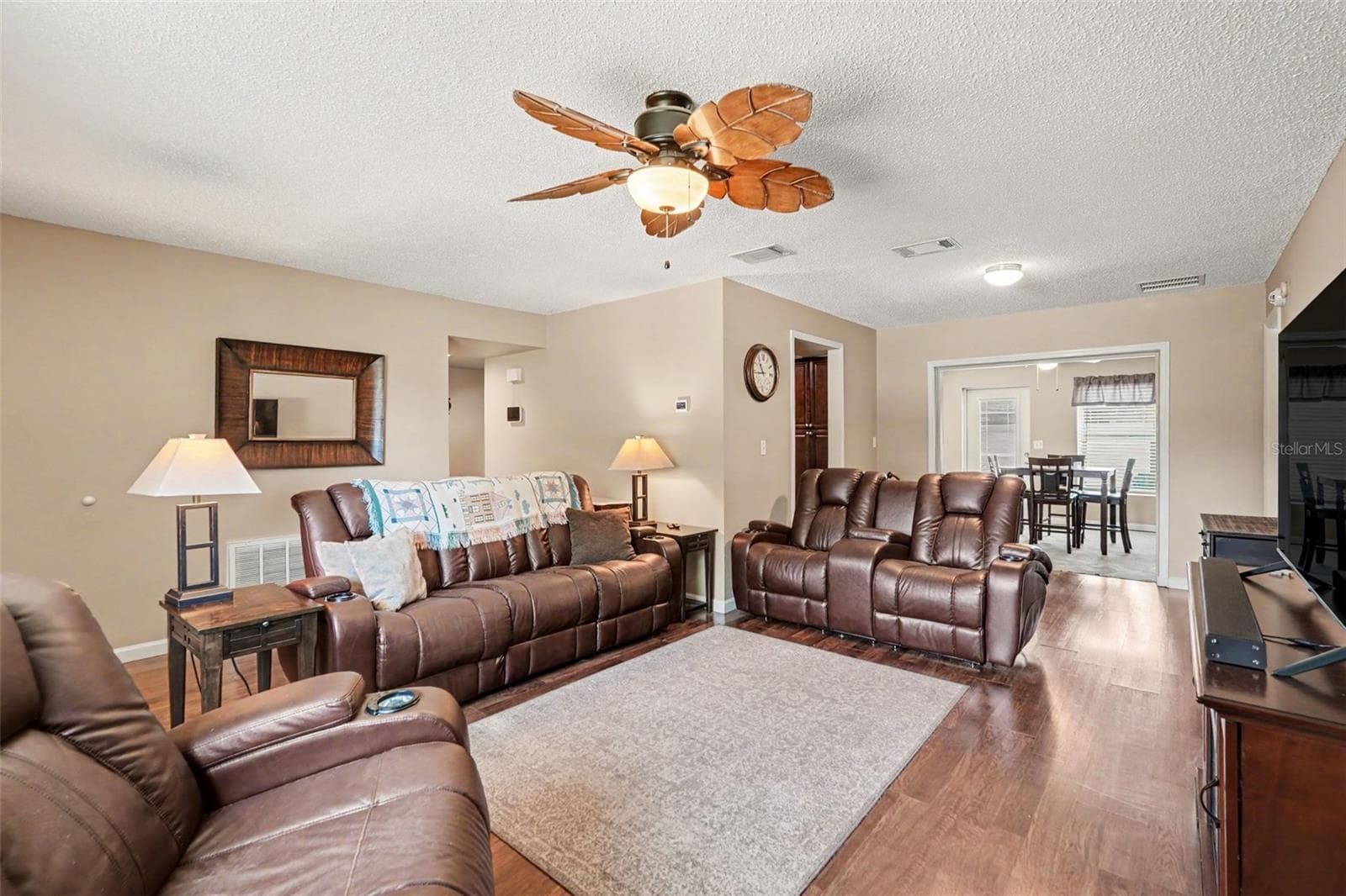 Single Family Residence at 2627 SURREY DR, PALM HARBOR, photo 16 of 29
