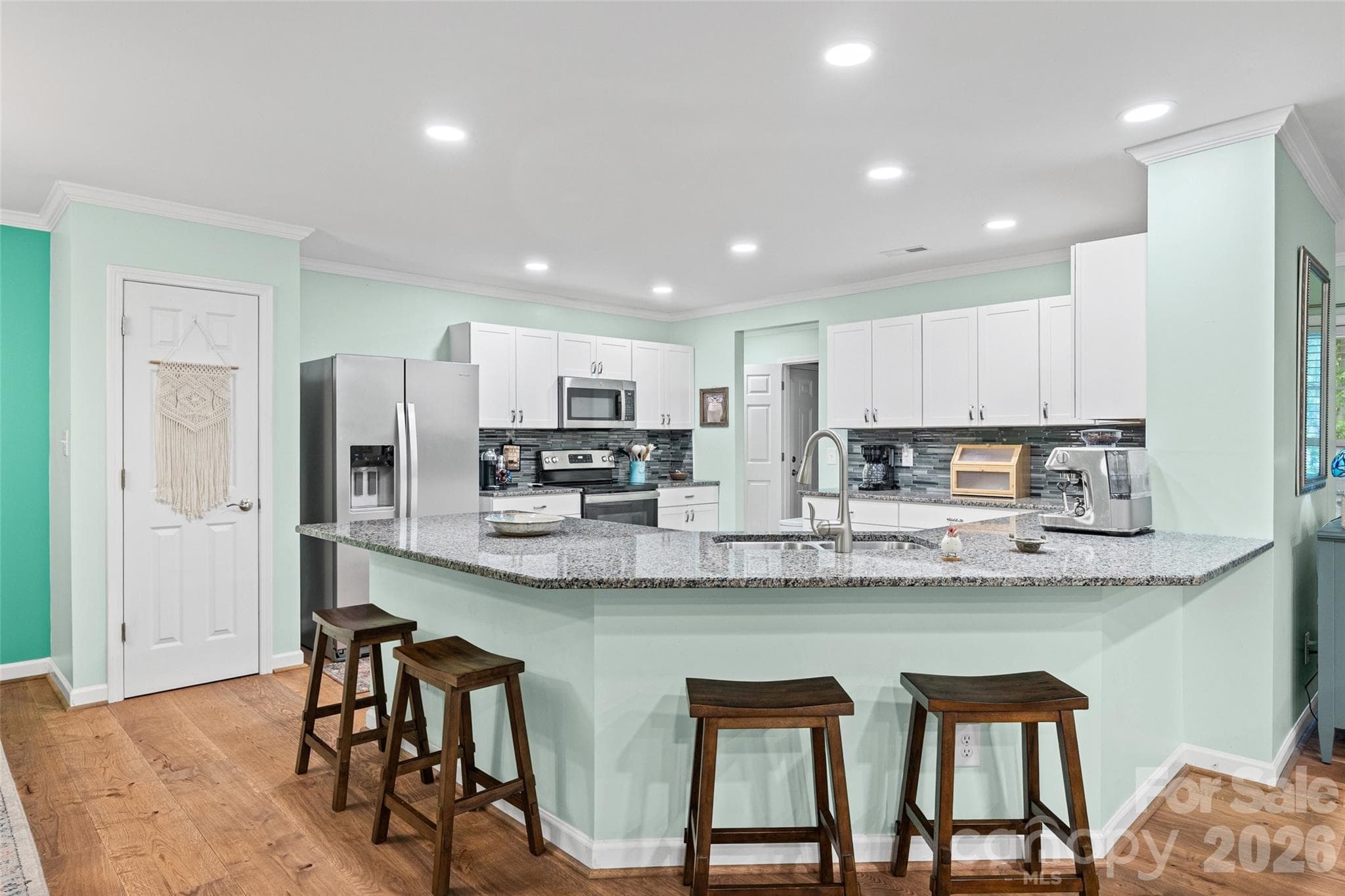 Single Family Residence at York, photo 3 of 29