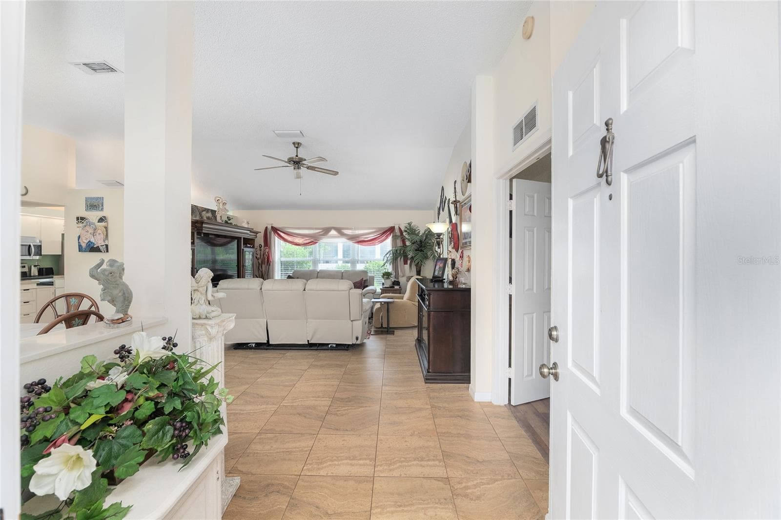Single Family Residence at 11563 SW 74TH CT, OCALA, photo 2 of 32