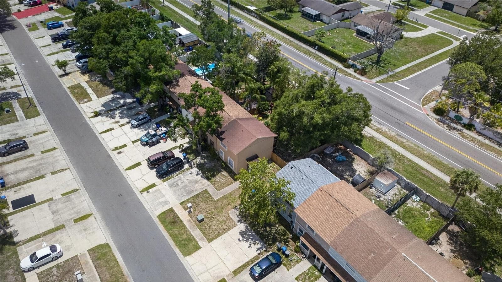 Townhouse at 14024 VILLAGE TERRACE DR, TAMPA, photo 31 of 41