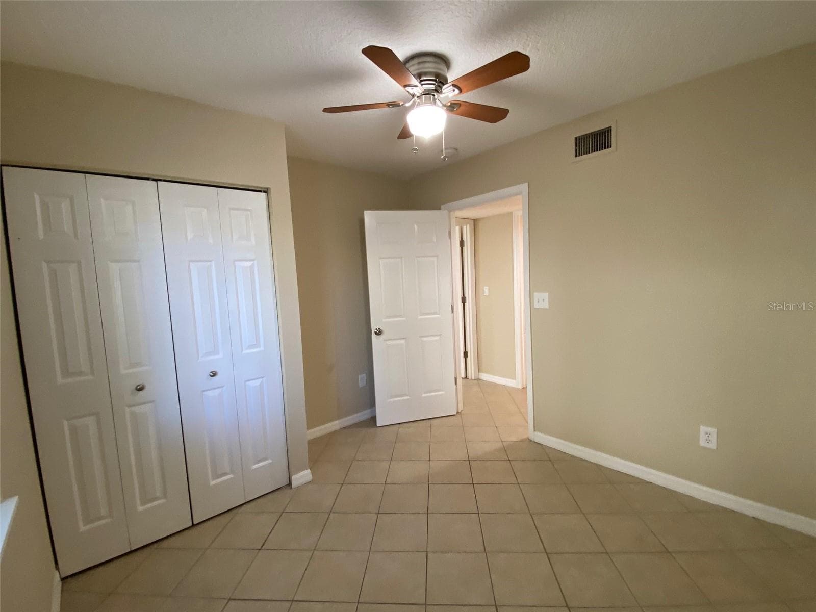 Bedroom - 601 E 2ND AVE, NEW SMYRNA BEACH