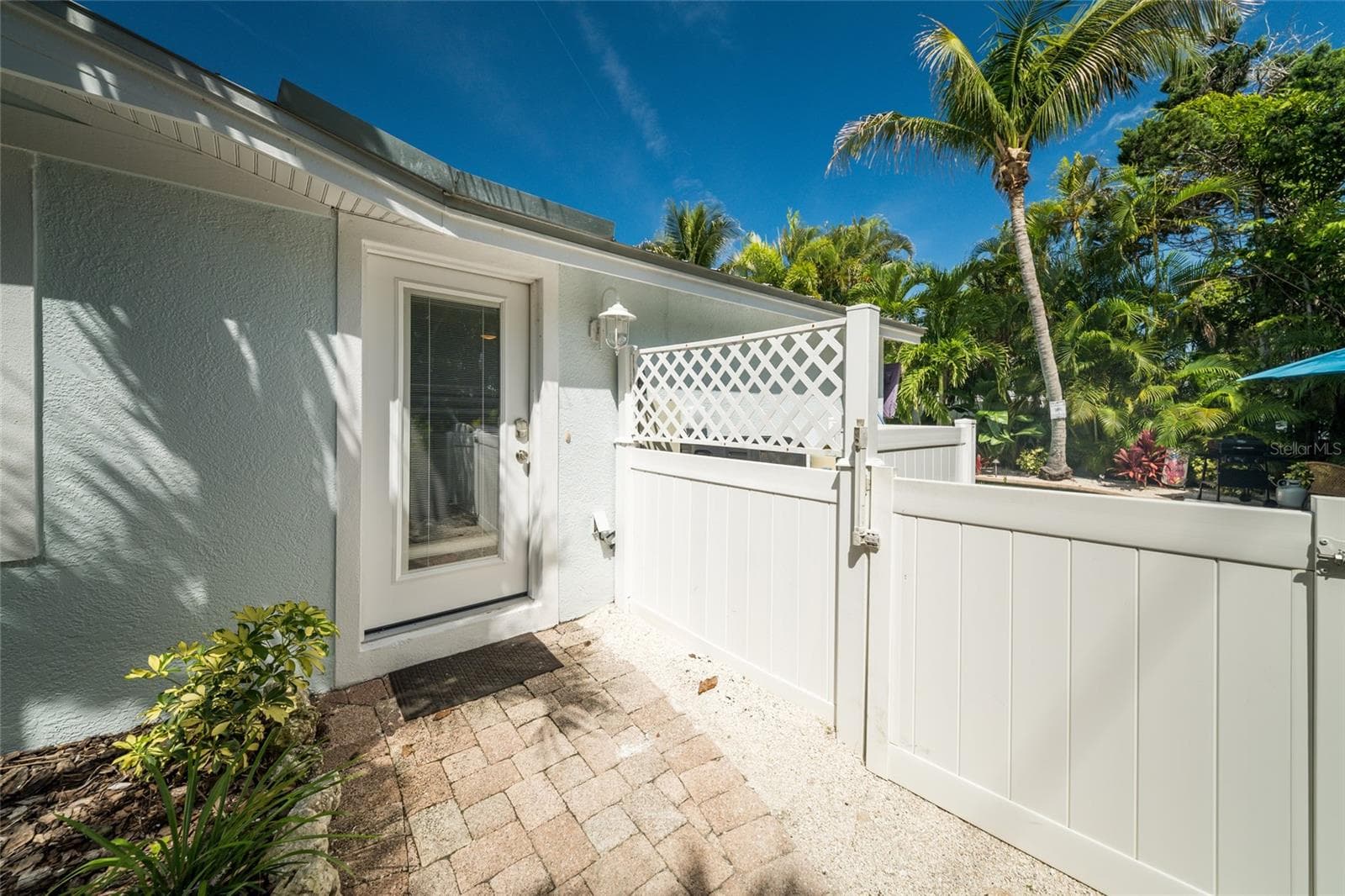 Welcome in! - 324 64TH ST, HOLMES BEACH