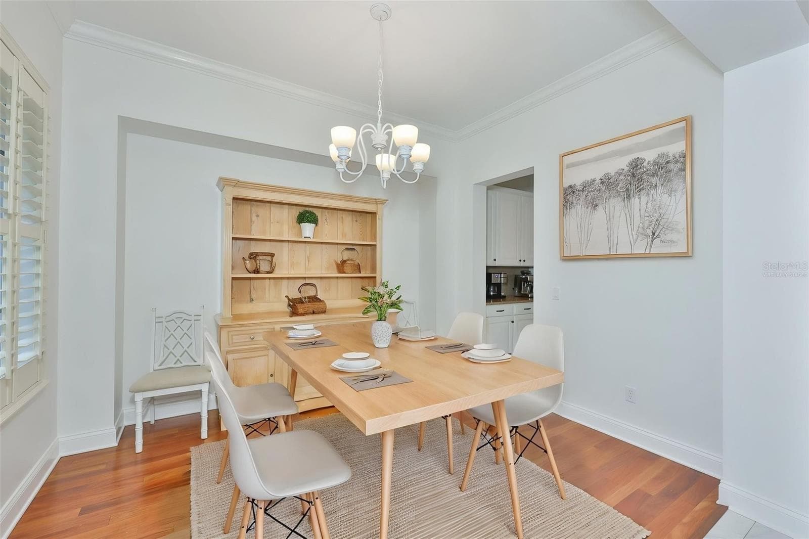 Virtually staged dining room - 5318 LOON NEST CT, APOLLO BEACH