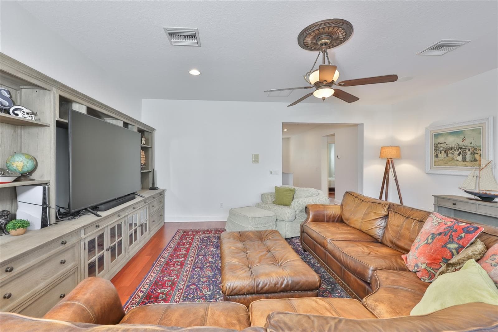 upstairs bonus room - 5318 LOON NEST CT, APOLLO BEACH