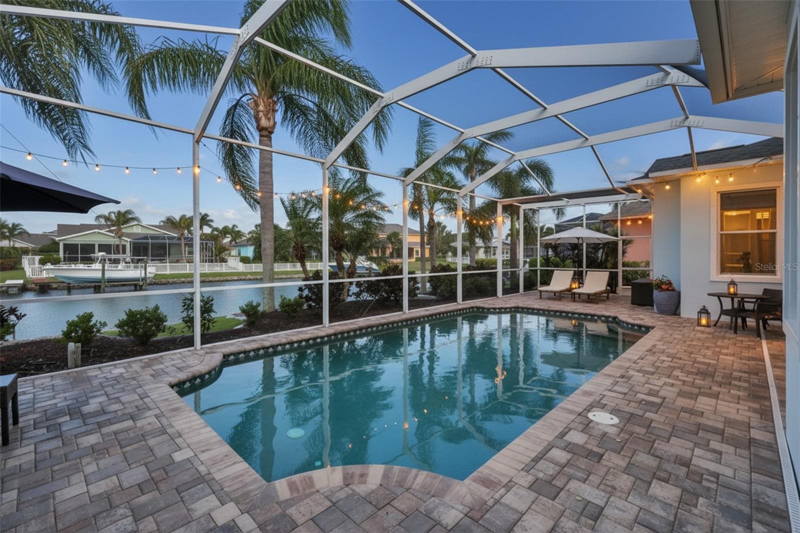 Virtual evening depiction - 5318 LOON NEST CT, APOLLO BEACH