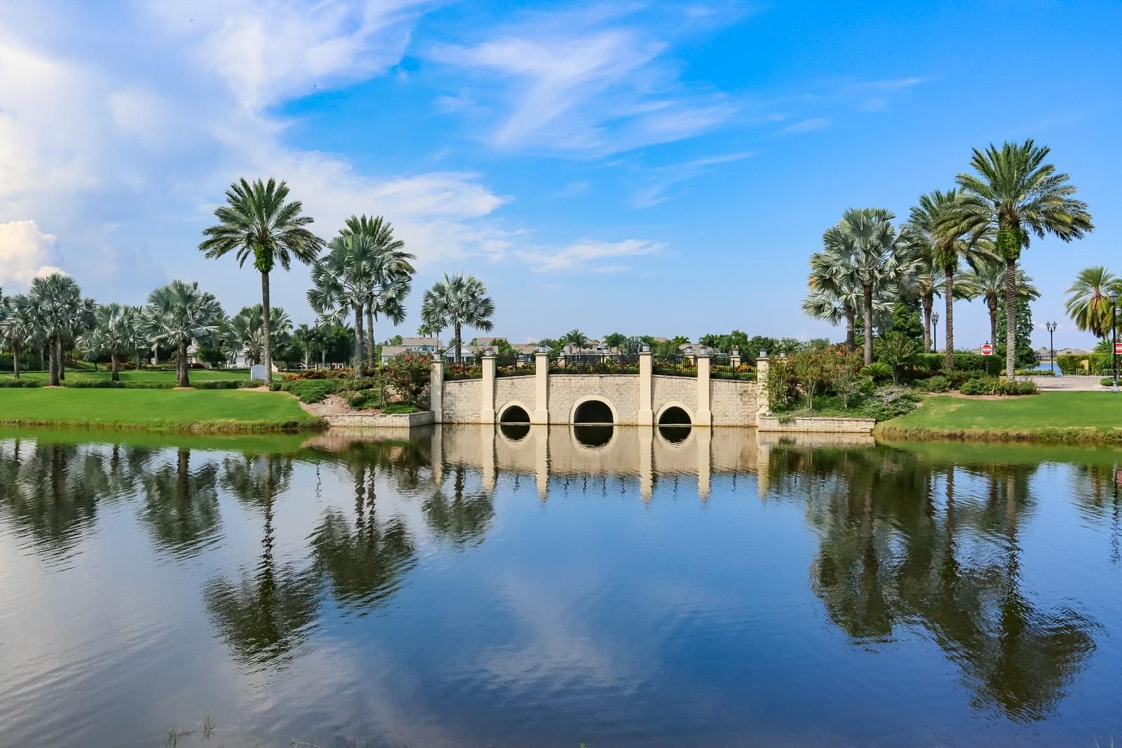 Picturesque MiraBay - 5318 LOON NEST CT, APOLLO BEACH