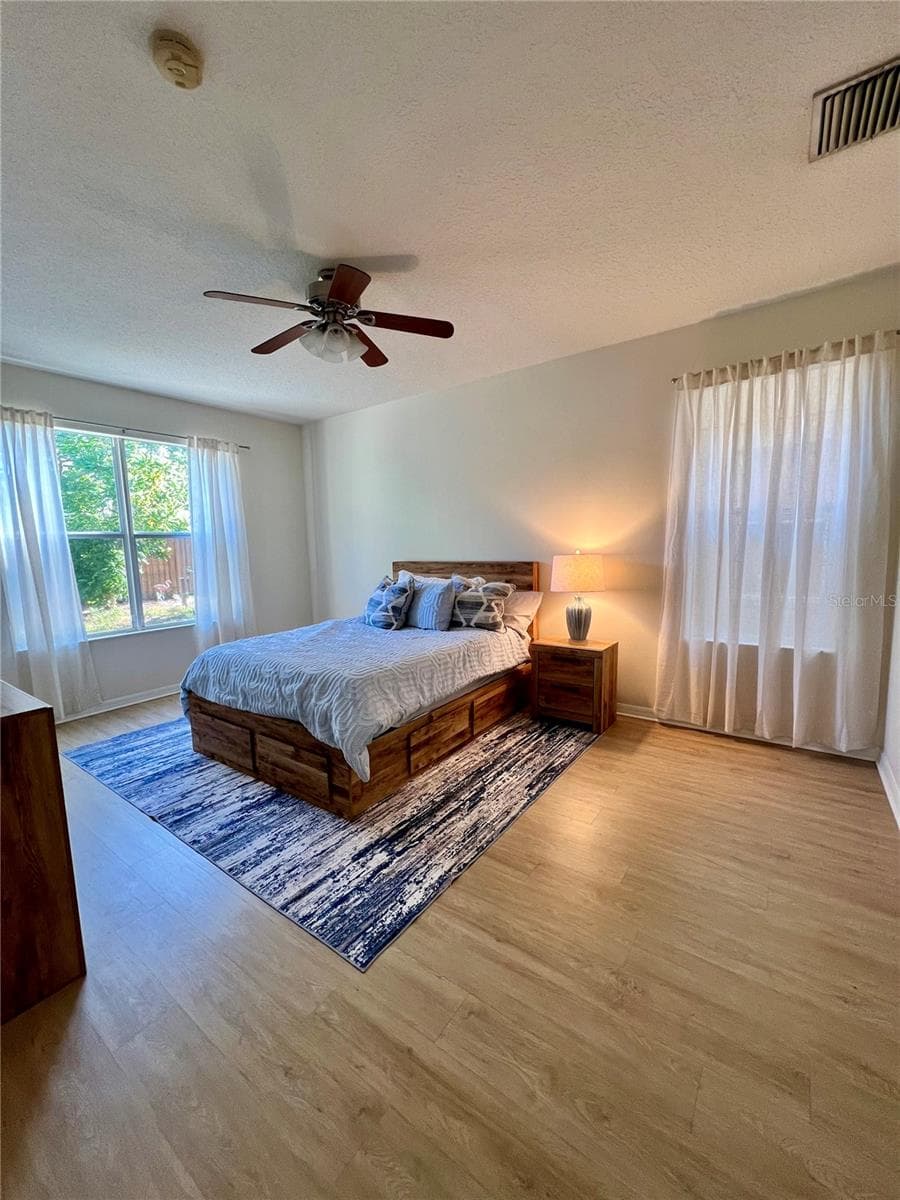 Single Family Residence at 411 DURHAM SHORE CT, APOLLO BEACH, photo 5 of 67