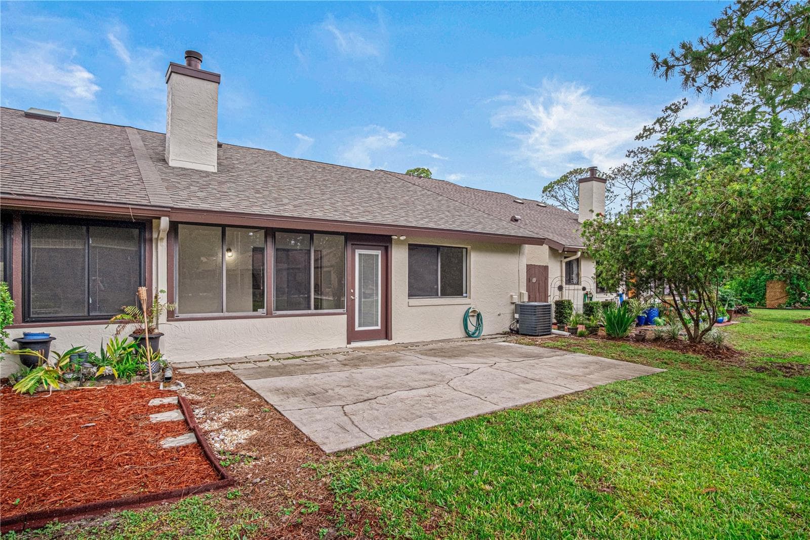 Single Family Residence at 138 FOX FIRE CIR, DAYTONA BEACH, photo 3 of 42