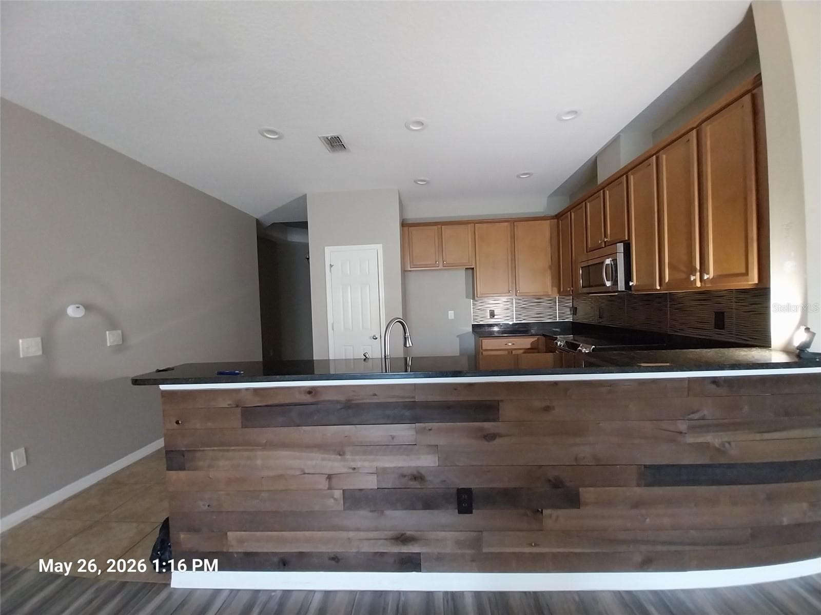 Kitchen - 2228 PARROT FISH DR, HOLIDAY