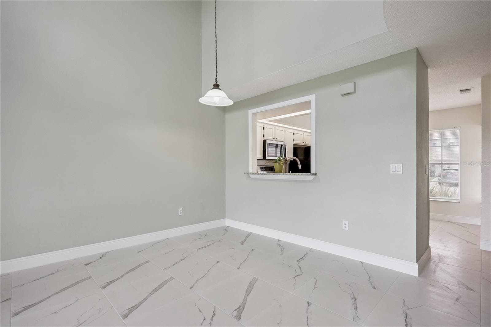 Townhouse at 14451 BAY ISLE DR, ORLANDO, photo 6 of 25