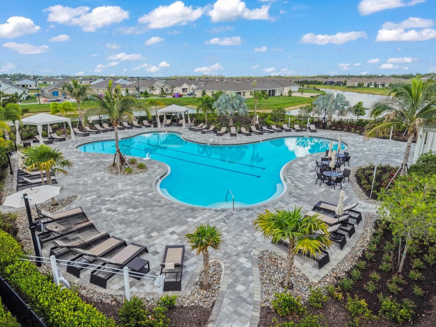 Resort style amenities in walking distance from the home. - 1422 POWELL VALLEY DR, PORT CHARLOTTE