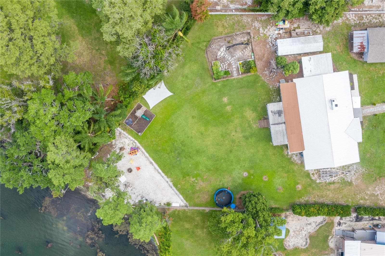 Single Family Residence at 775 S BUENA VISTA DR, LAKE ALFRED, photo 3 of 66