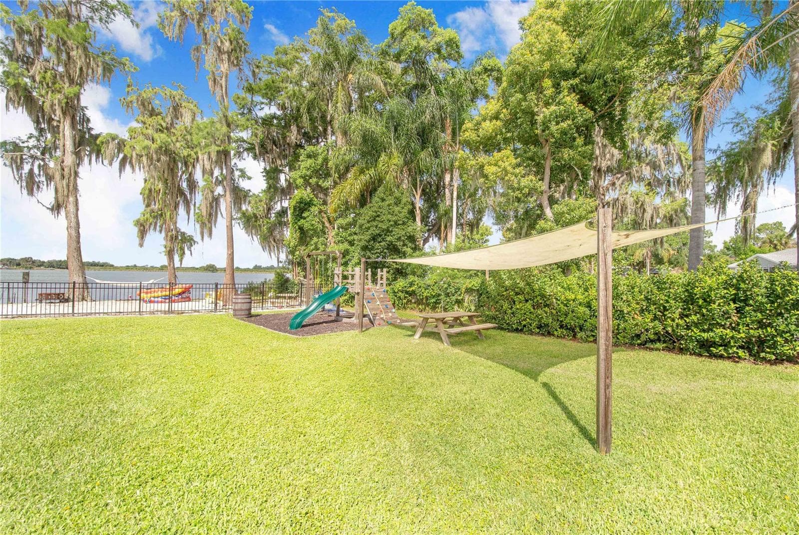 Single Family Residence at 775 S BUENA VISTA DR, LAKE ALFRED, photo 54 of 66