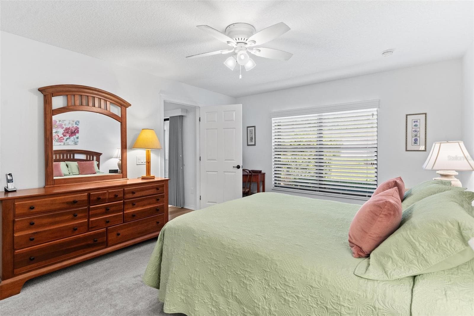 Oversized Primary Suite! - 6115 LANDINGS BLVD, LADY LAKE