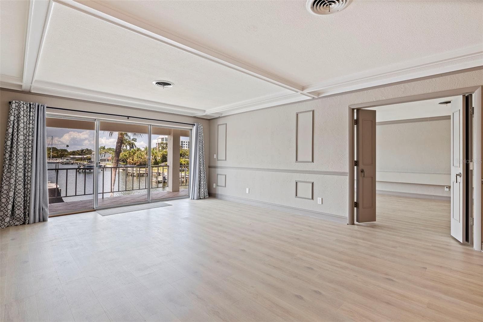 Condominium at 3717 46TH AVE S #11, ST PETERSBURG, photo 15 of 51