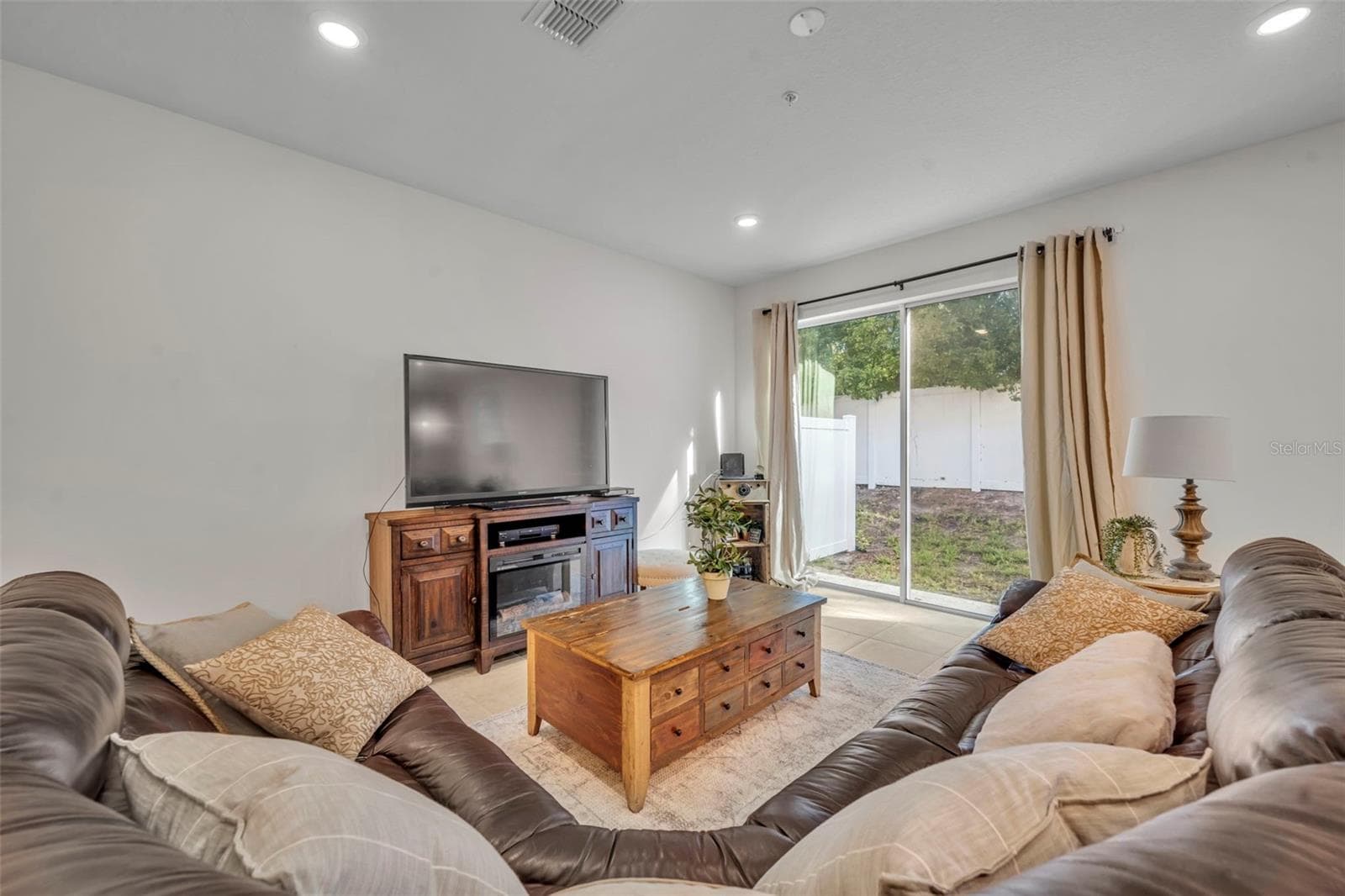 Townhouse at 986 GRAND WILDMERE CV, LONGWOOD, photo 17 of 40