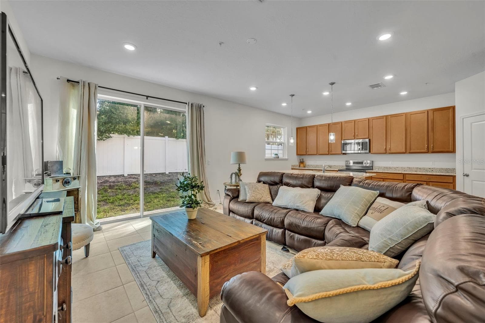 Townhouse at 986 GRAND WILDMERE CV, LONGWOOD, photo 5 of 40