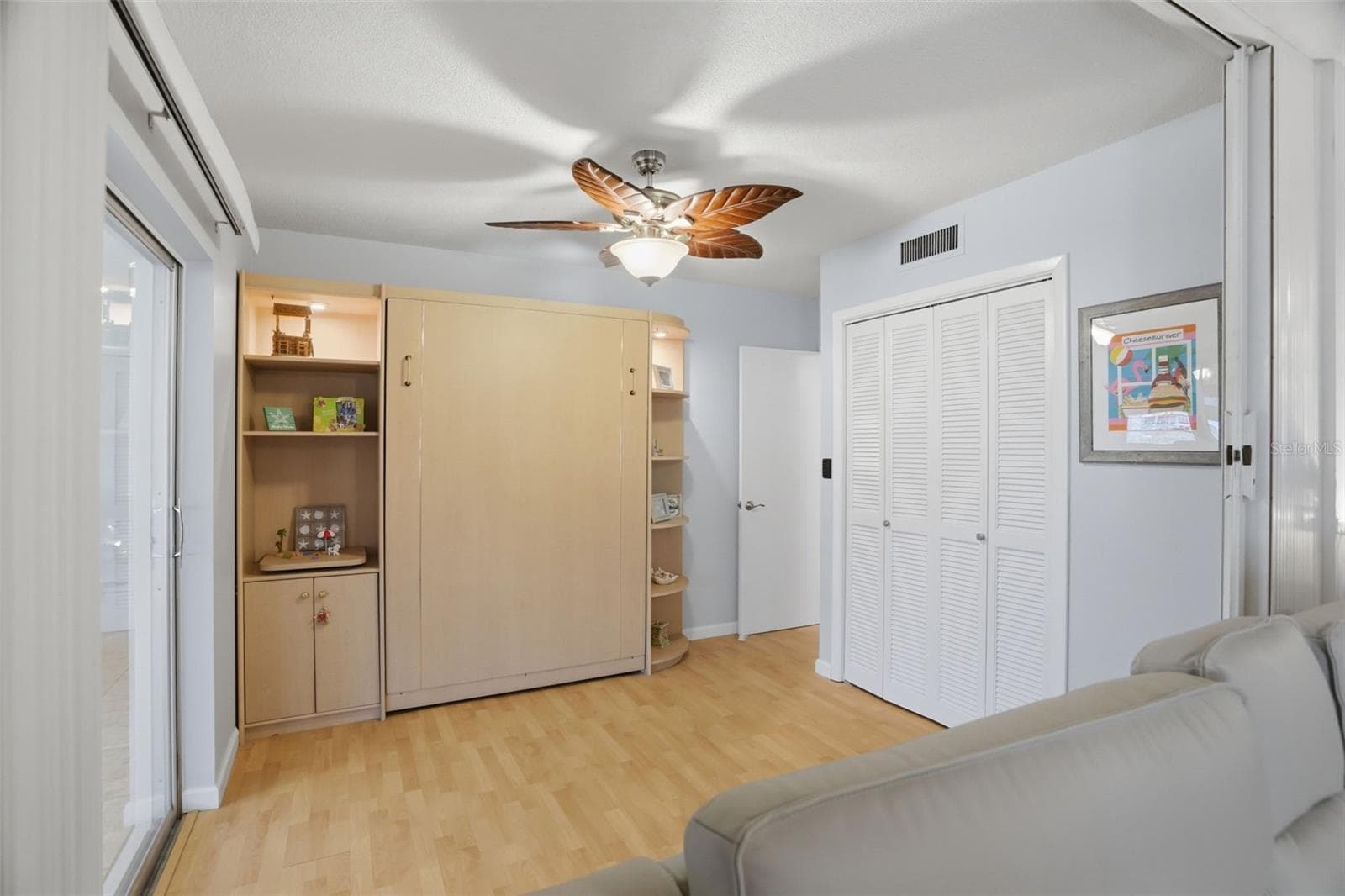 Murphy bed closed - 5108 AMULET DR #205, NEW PORT RICHEY