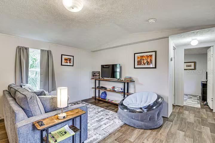 Manufactured Home at 5185 S ALLIGATOR PL, FLORAL CITY, photo 3 of 31