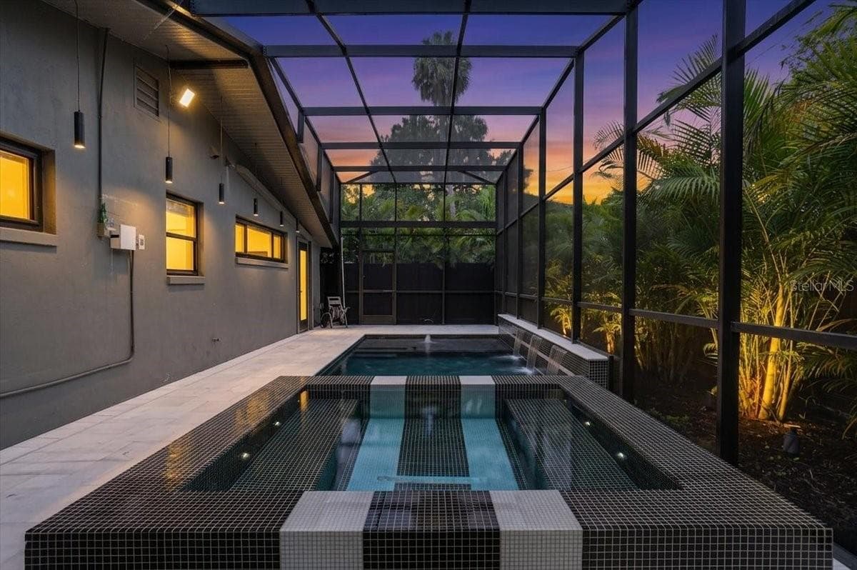 Single Family Residence at 2708 N DUNDEE ST, TAMPA, photo 51 of 66