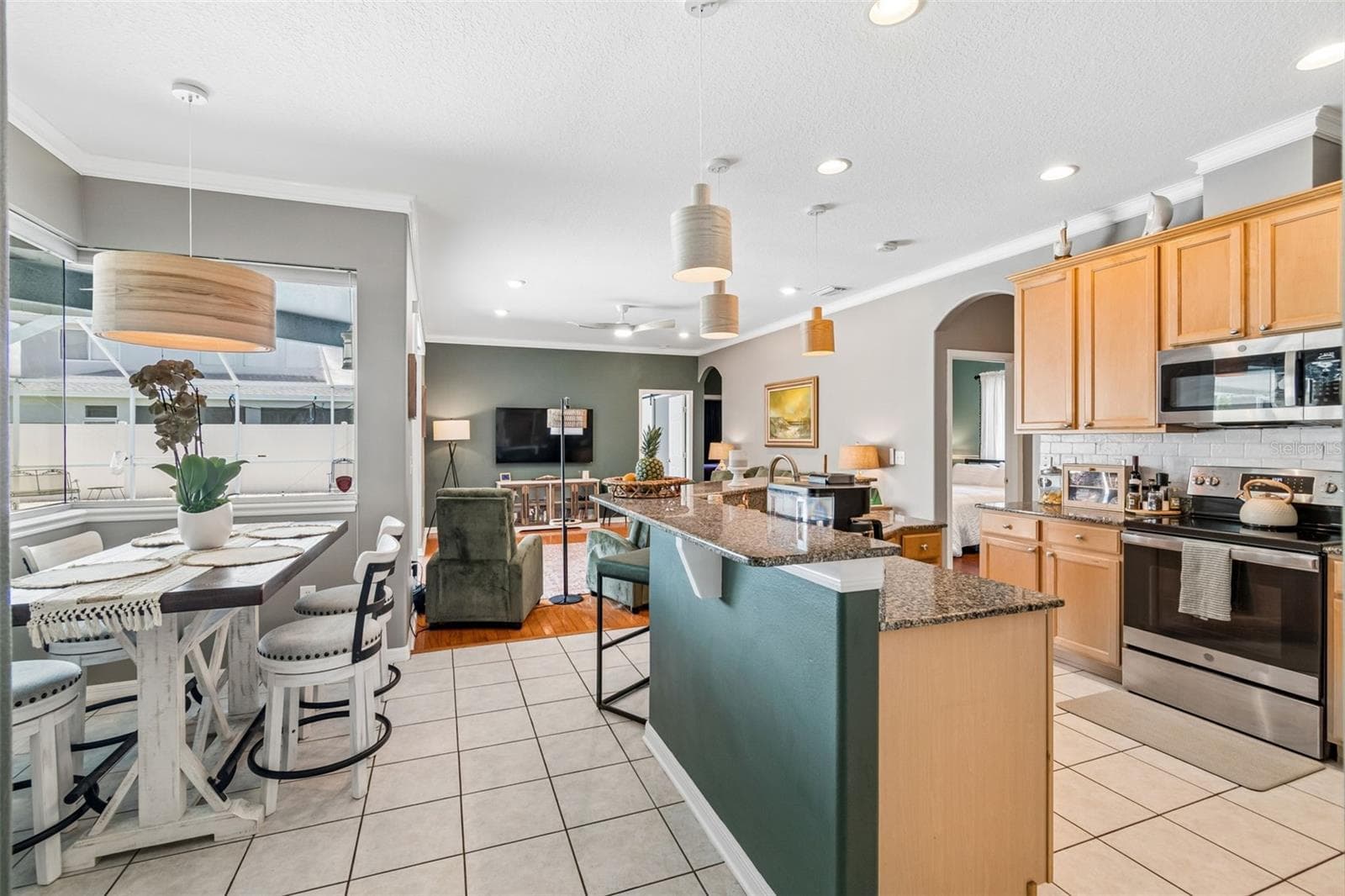 Kitchen - 1616 REGAL MIST LOOP, TRINITY