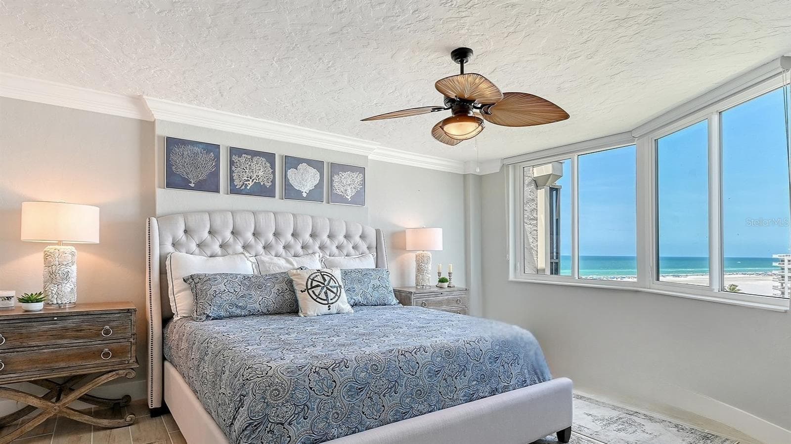 Master Bedroom with spectacular beach views - 5880 MIDNIGHT PASS RD #907, SARASOTA