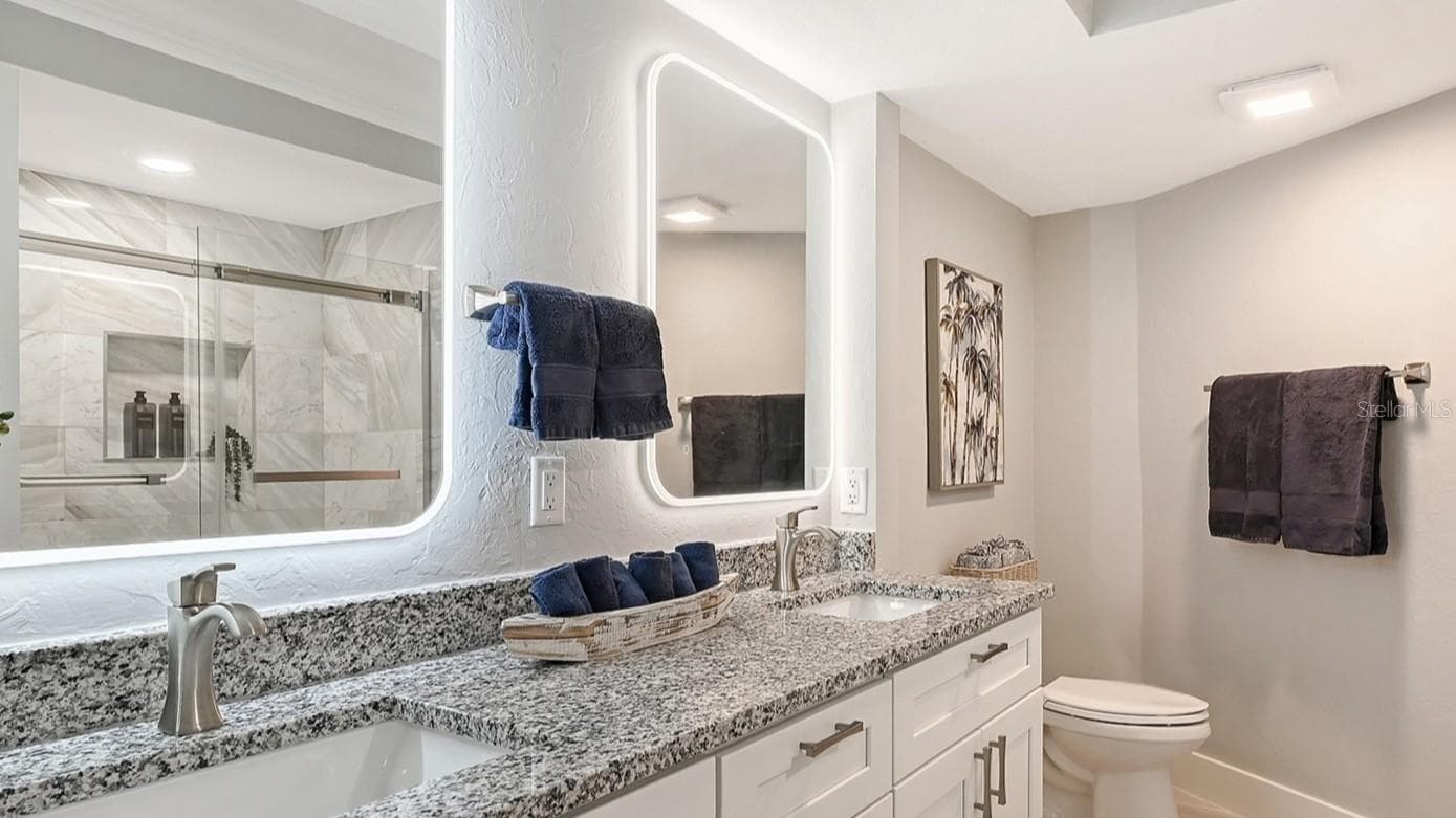 Guest Bathroom with Double Vanity - 5880 MIDNIGHT PASS RD #907, SARASOTA