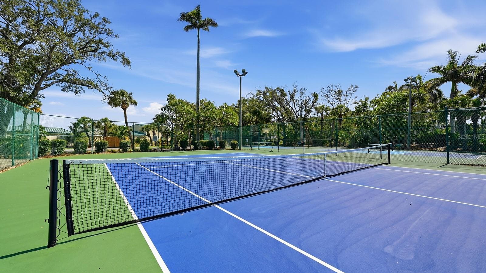Basketball, Pickleball and Tennis - 5880 MIDNIGHT PASS RD #907, SARASOTA