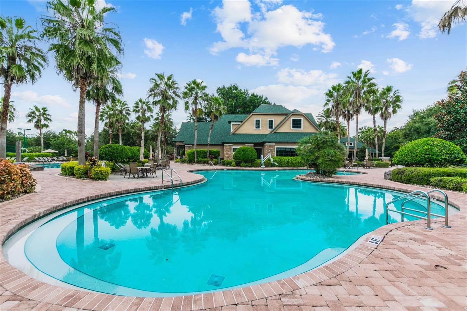 Play Pool - 21753 GARDEN WALK LOOP, LAND O LAKES